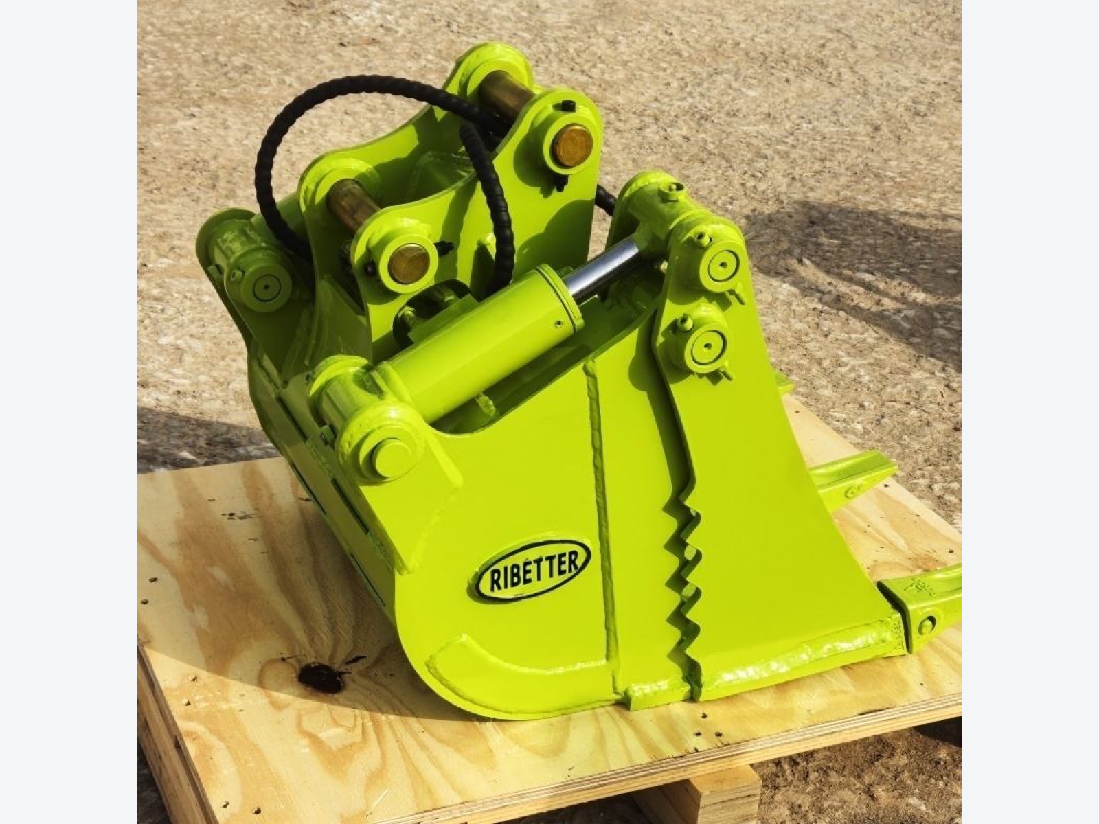 Supplier equipment reference